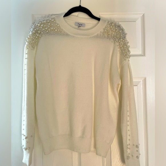 Fate Sweaters - Winter White Pearl Sweater